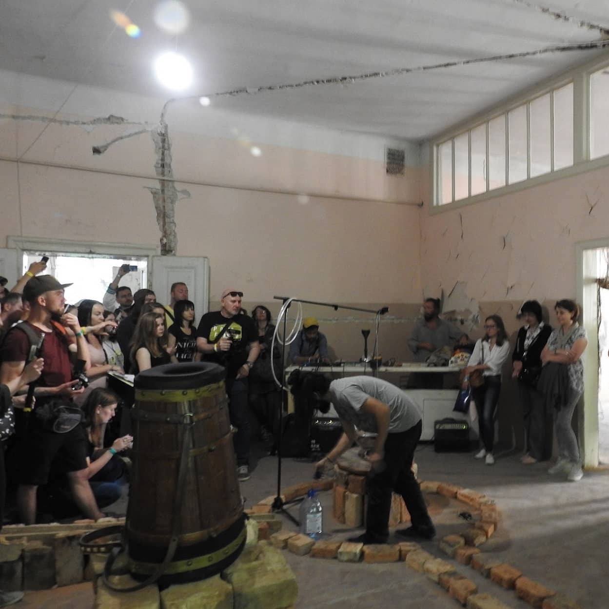 Expositie: TAKA KAGITOMI @ NO ART FASHION